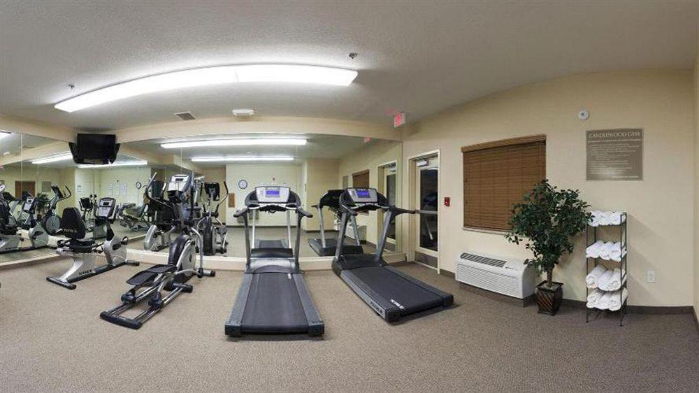 Candlewood Suites Kansas City Airport Ngoại thất bức ảnh
