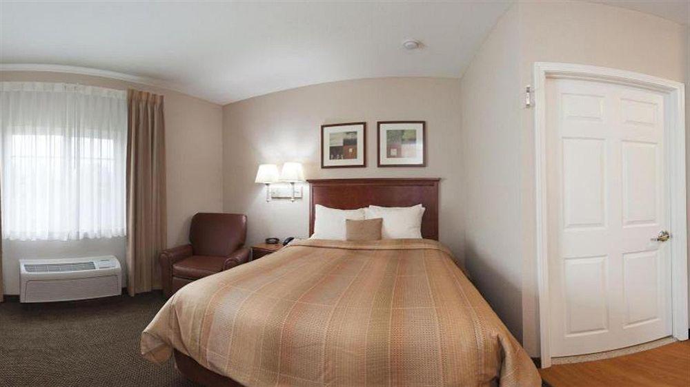 Candlewood Suites Kansas City Airport Ngoại thất bức ảnh