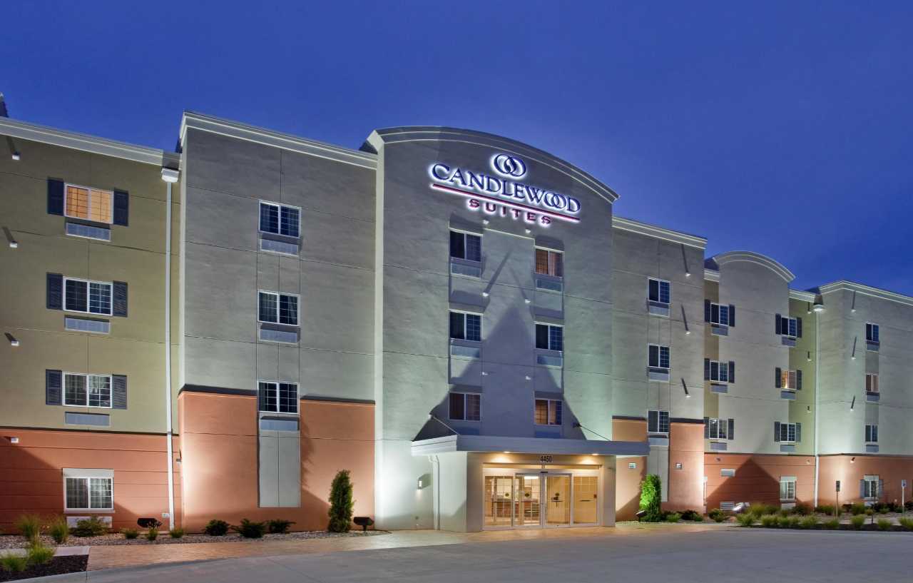 Candlewood Suites Kansas City Airport Ngoại thất bức ảnh