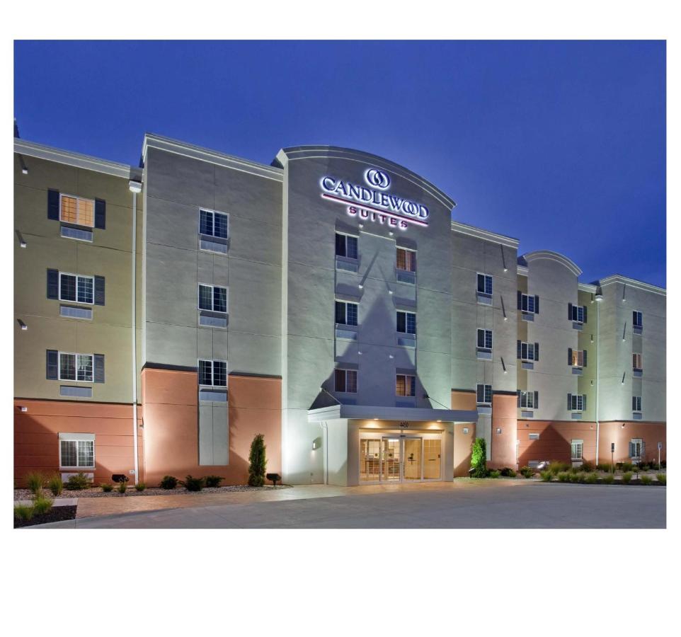 Candlewood Suites Kansas City Airport Ngoại thất bức ảnh